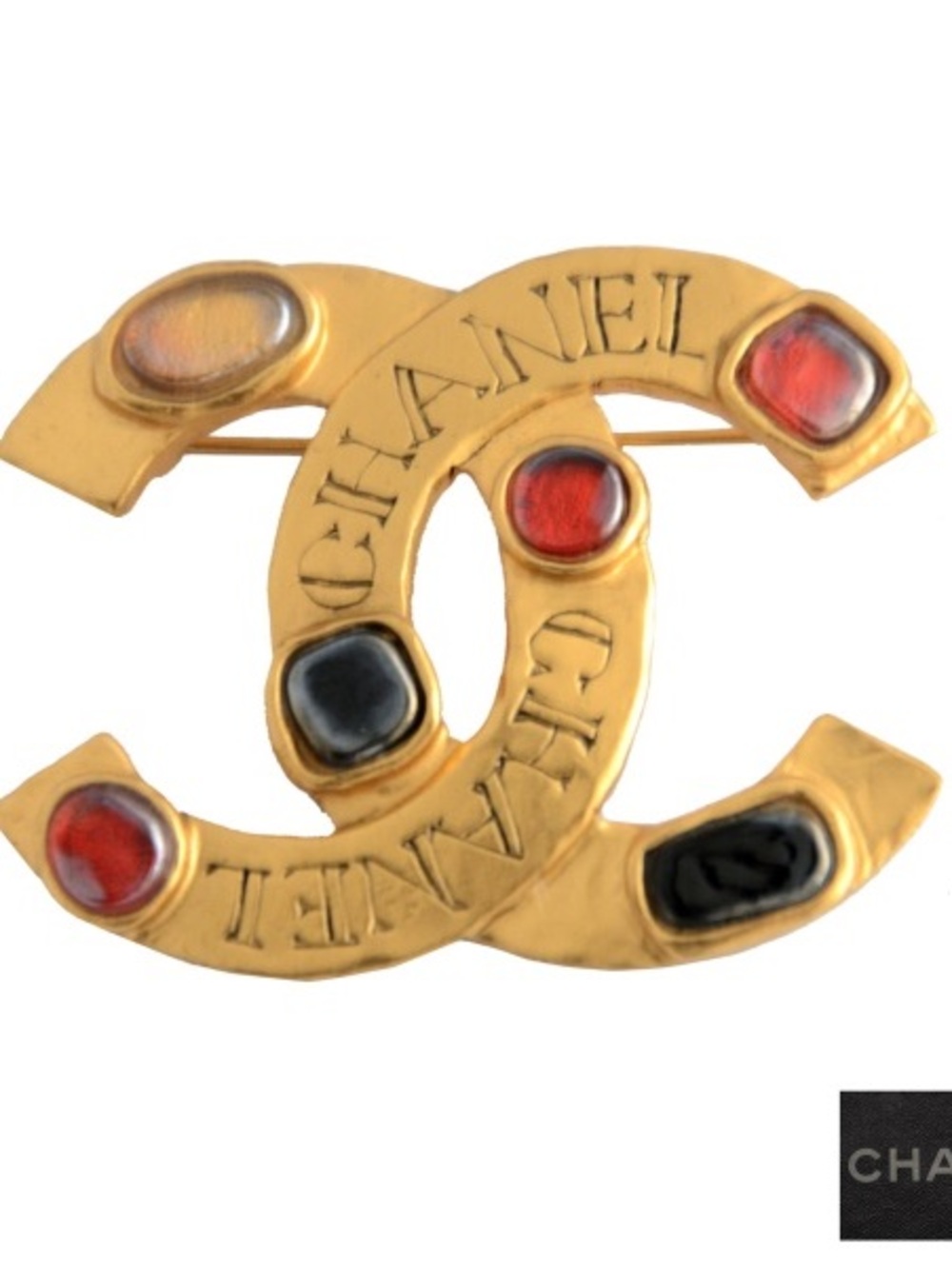Gold-Tone Brooch with CC logo Red, Black and Pearl-Like Cabochons